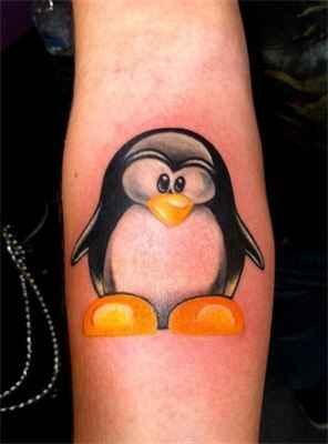 Cartoon Style Penguin TattooO IMAGE