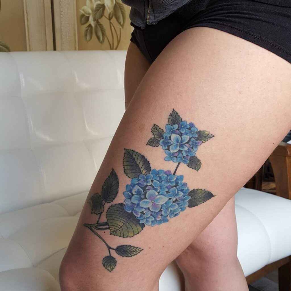 41hortensias on the left thigh 1024x1024 1 by maestro tattoo