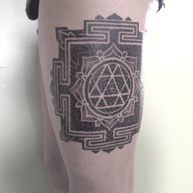 Geometric Thigh Mandala Tattoo Designs